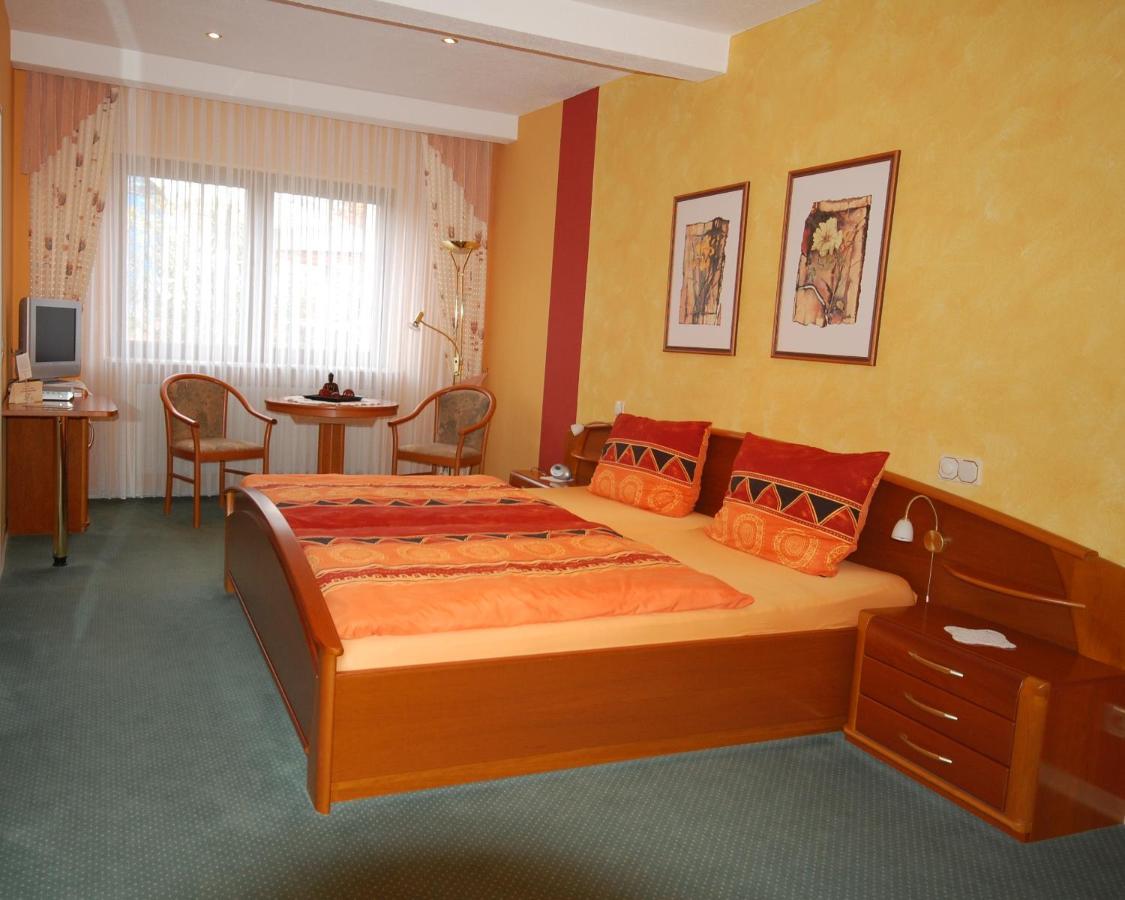 Hotel Ferien-Wein-Gut Keifer Bernkastel-Kues Esterno foto